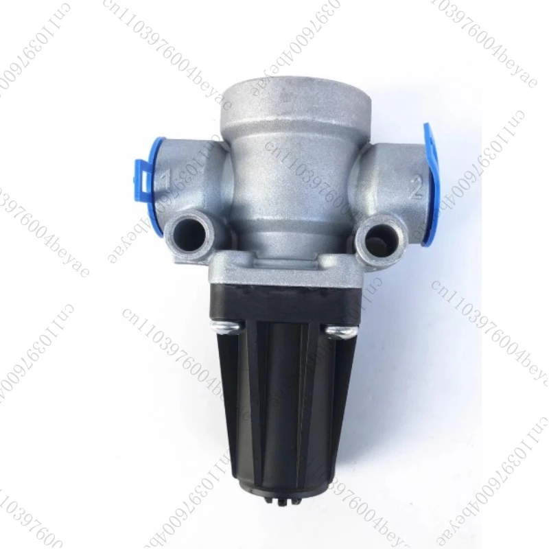 Pneumatic valve, gas control valve, four-circuit lower pressure regulating valve, new model