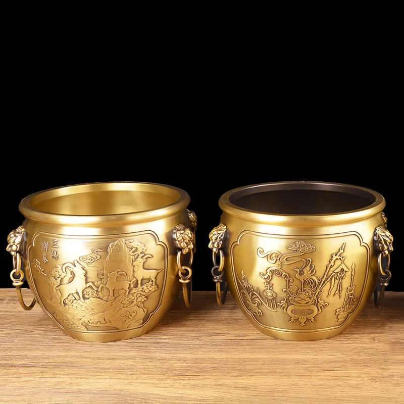 Solid brass, thickened, relief-carved lion head vase, symbolizing prosperity and good fortune, a decorative bronze vase for the
