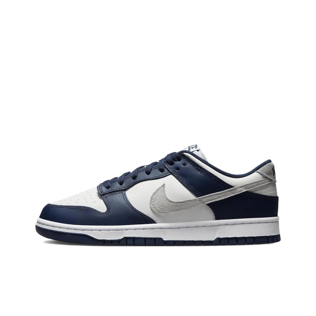 

Nike Dunk Low 'Midnight Navy Smoke Grey' FD9749-400