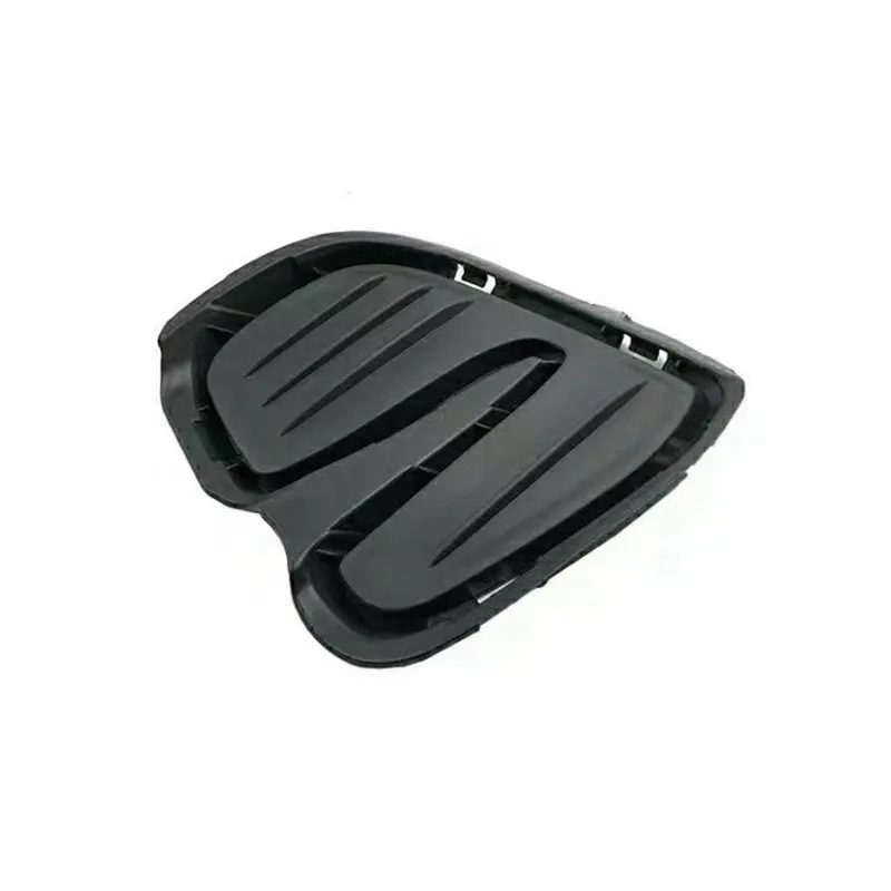 

1pcs For Chevrolet Cavalier Front Bumper Fog Light Bezel