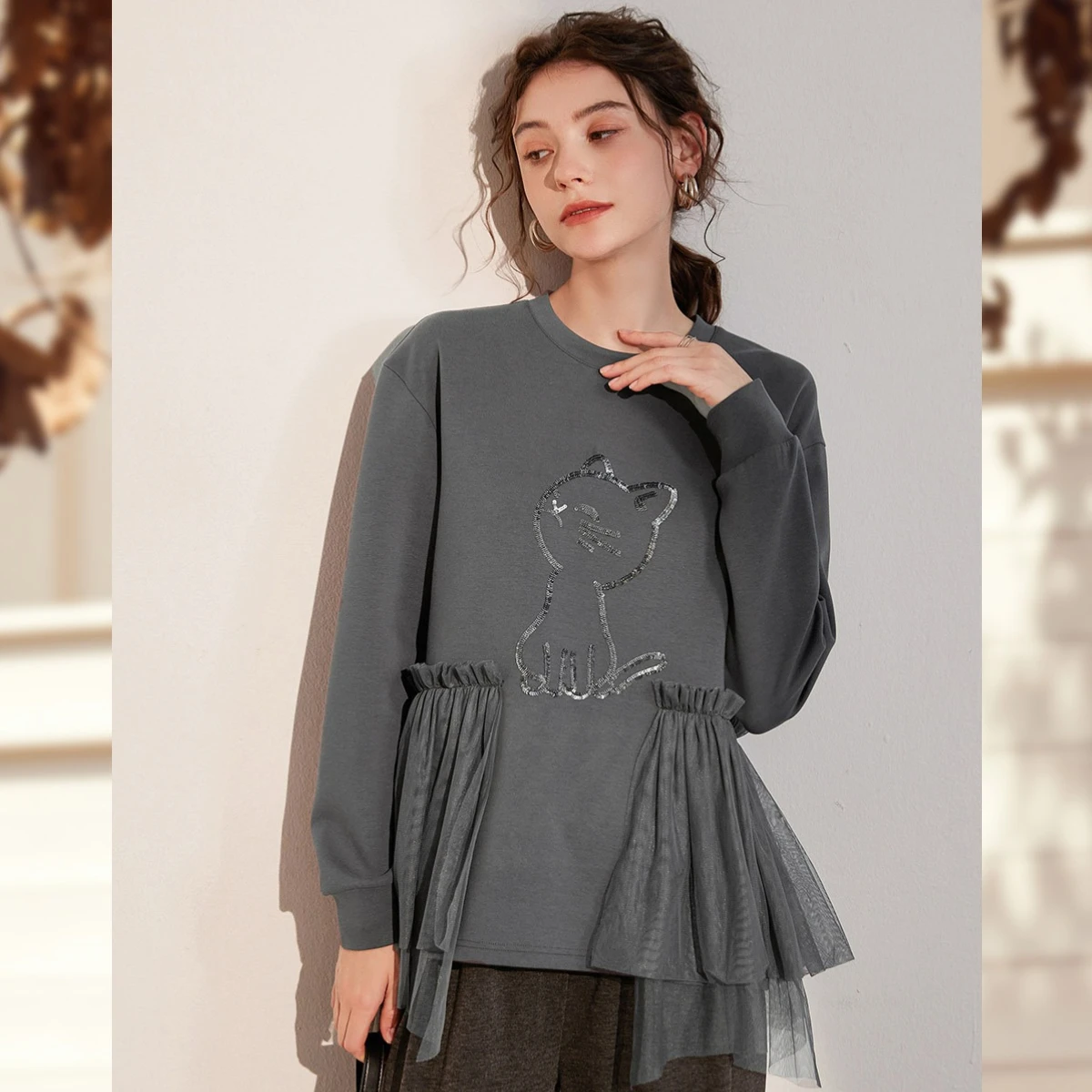 LOUIS YAO Embroidered Sequin Splicing Mesh Women's Sweatshirts 2025 Winter Women's Top Round Neck Sleeves Micro Elastic Hoodie