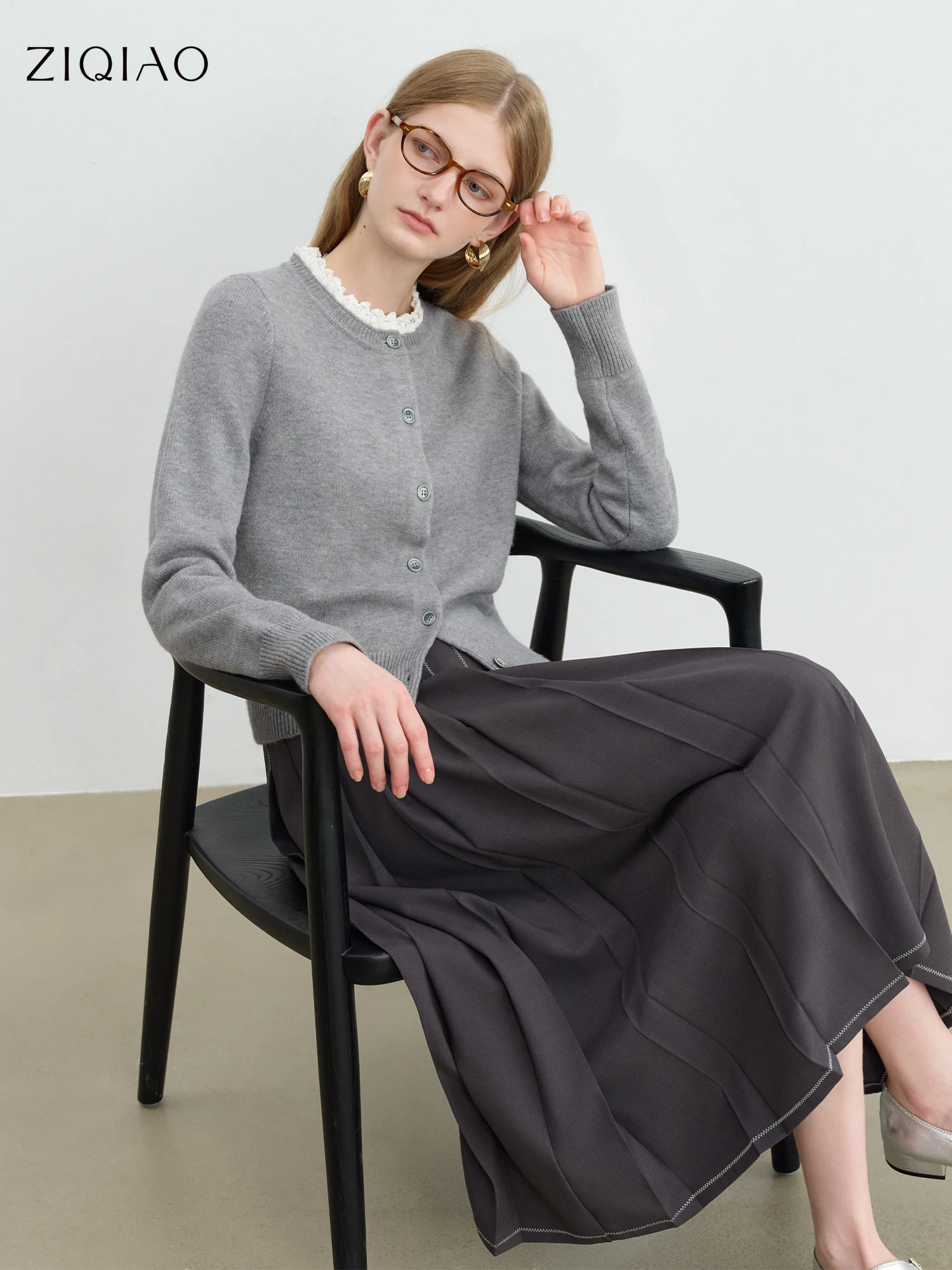 ZIQIAO Autumn 2025 Women's Retro Lace Trim Cardigan - Sweet Style Round Neck Knit Top Vintage Inspired Design Casual Layering