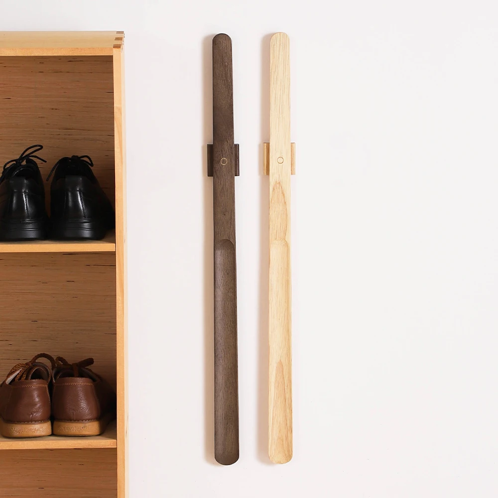 70cm Premium Rubber Wood Magnetic Shoe Horn - Long Handle No-Bend Shoe Helper for Elderly, Pregnant Women & Adults
