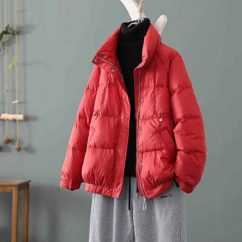 2023 neue Frauen weiße Enten Daunen jacke Wintermantel weibliche kurze Stehkragen Parkas verdicken lose Outwear einfachen Mantel