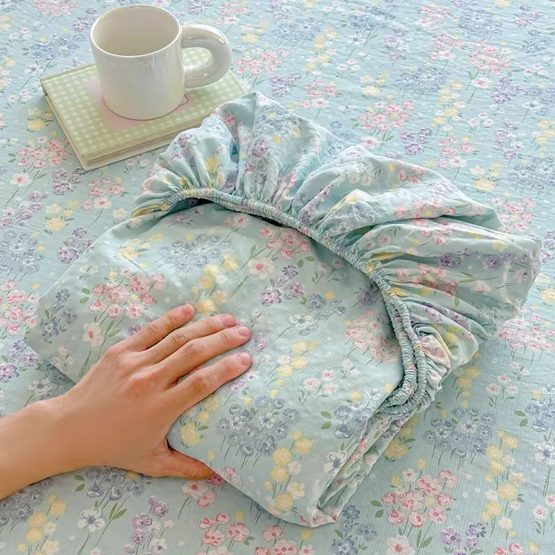 Floral Style Fitted Sheet Korean Brushed Microfiber Single Double Mattress Cover Queen Non Slip Bed Sheet with Elastic Band