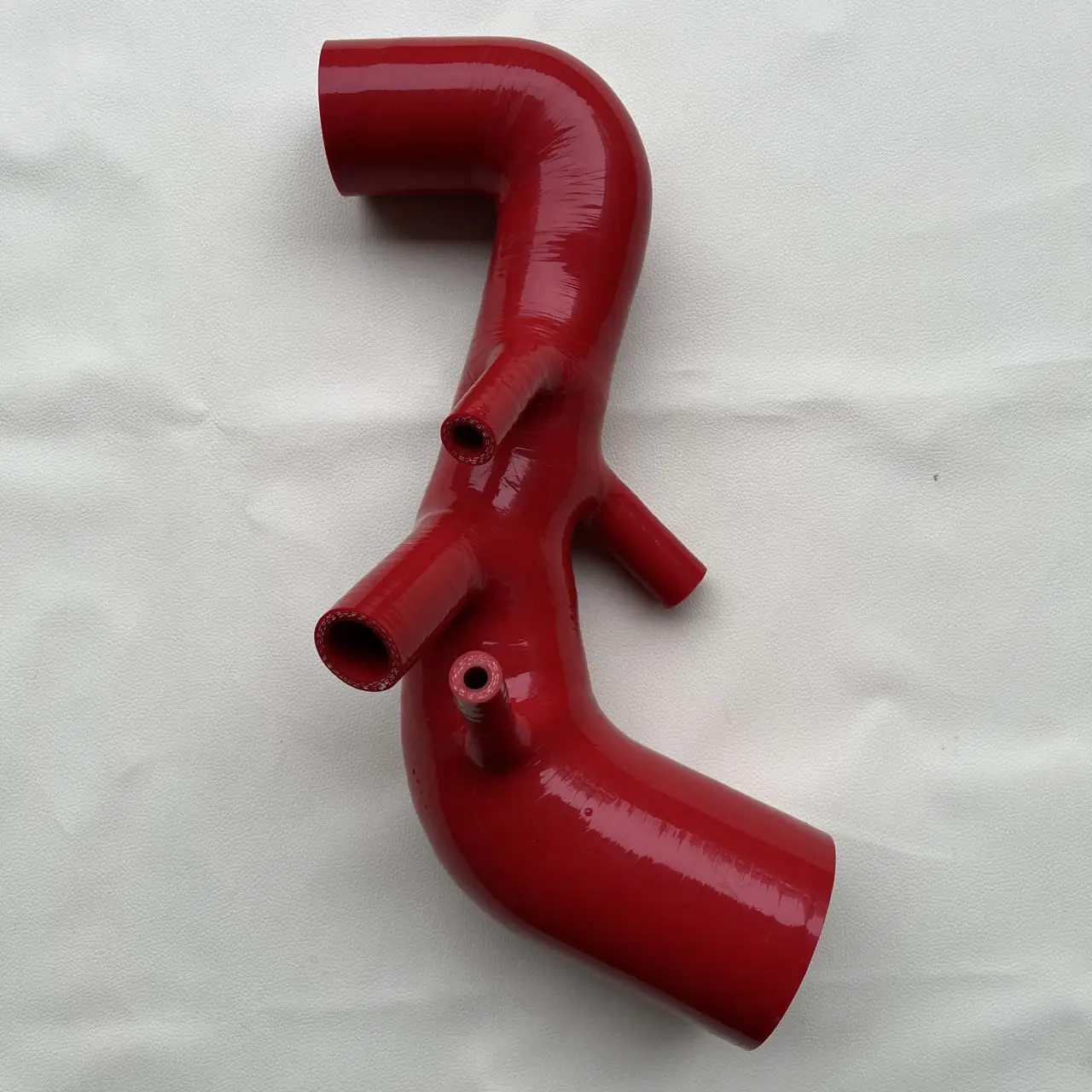 أنبوب خرطوم مدخل التعريفي 06A133356F 06A133356J 06A133356R لأودي S3 TT 225PS سيات ليون كوبرا R AMU APX BAM 1.8T 1999-2006 #2