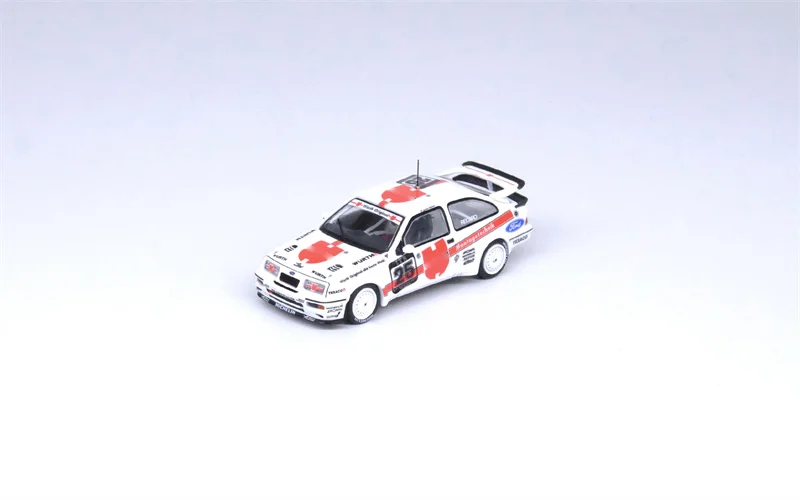 

INNO 1:64 FORD SIERRA RS500 COSWORTH #25 TEAM RACING Diecast Model Car