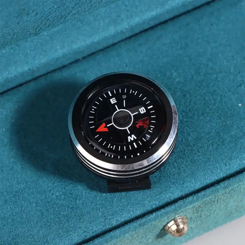 1Pc Mini Portable Watch Strap Button Removable Compass Survival Mini Pocket Compass Outdoor Tools Hiking Camping Accessories.