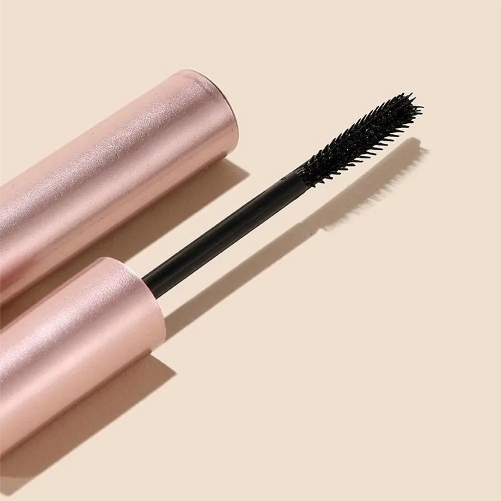 Black & Brown มาสคาร่าเพิ่มความยาวและดัดผมใหม่ กันน้ําและกันเหงื่อ มาสคาร่าท่อยาวและดัดผมไม่จับตัวเป็นก้อน