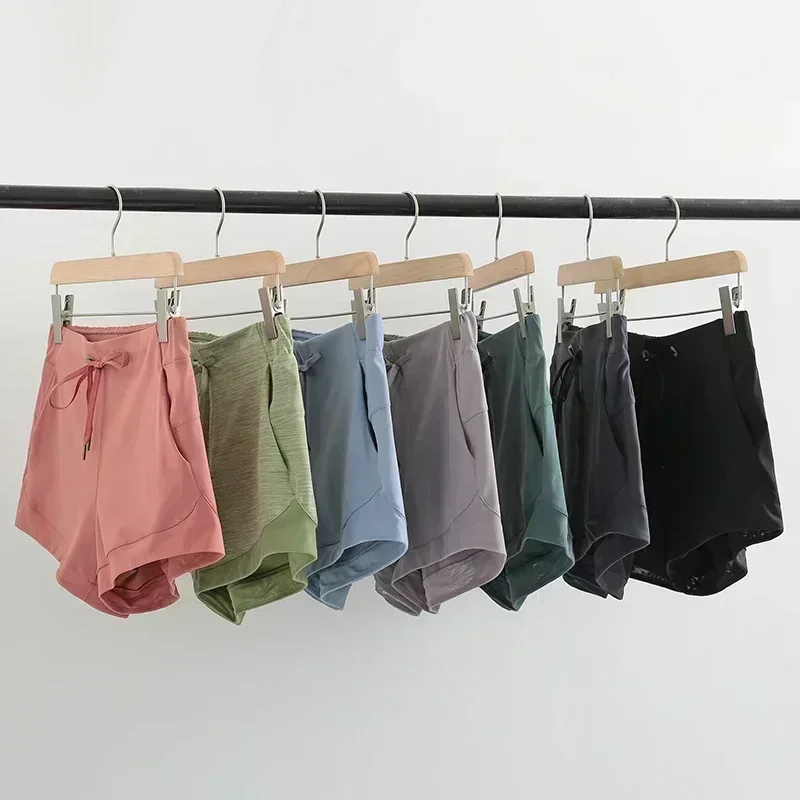 

Lemon Tummy Control Yoga Shorts Capris for Women with Phone Pockets Workout Running mesh stitching 4-way Stretch fabric shorts