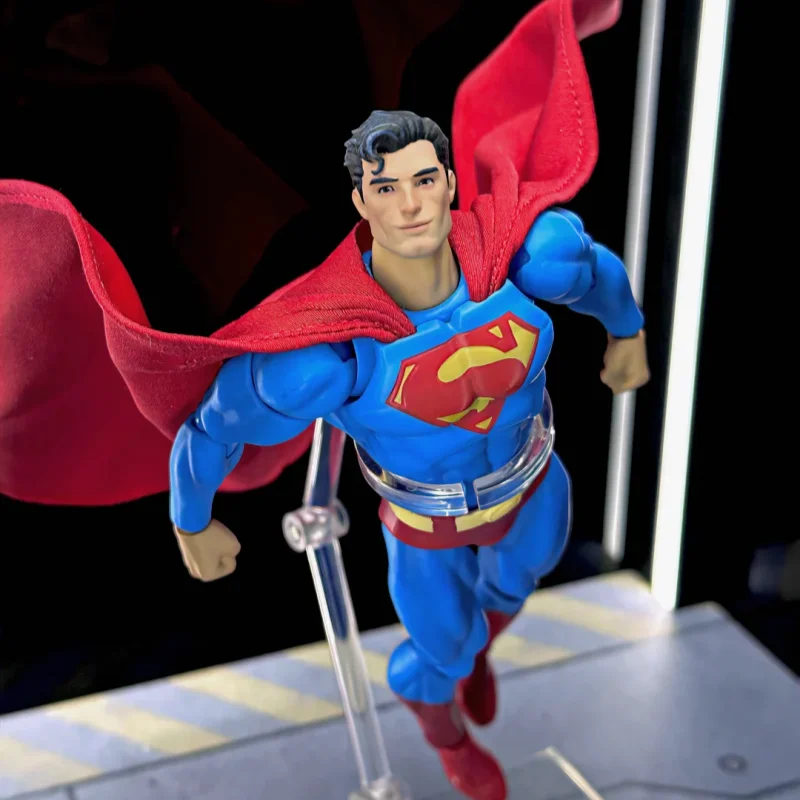 

Ct Factory Mafex 117 Hush Superman Dc Justice League Articulated Chinese Made Action Figure Collectible Model Adult Collectors