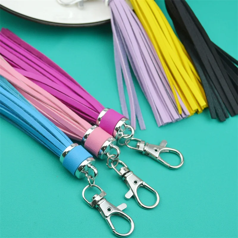 WFFNNKC 4-6Pcs Faux PU Leather Tassel Pendants Women Men Key Chain Silver Lobster Holders DIY Decorate Fashion Jewelry Accessory