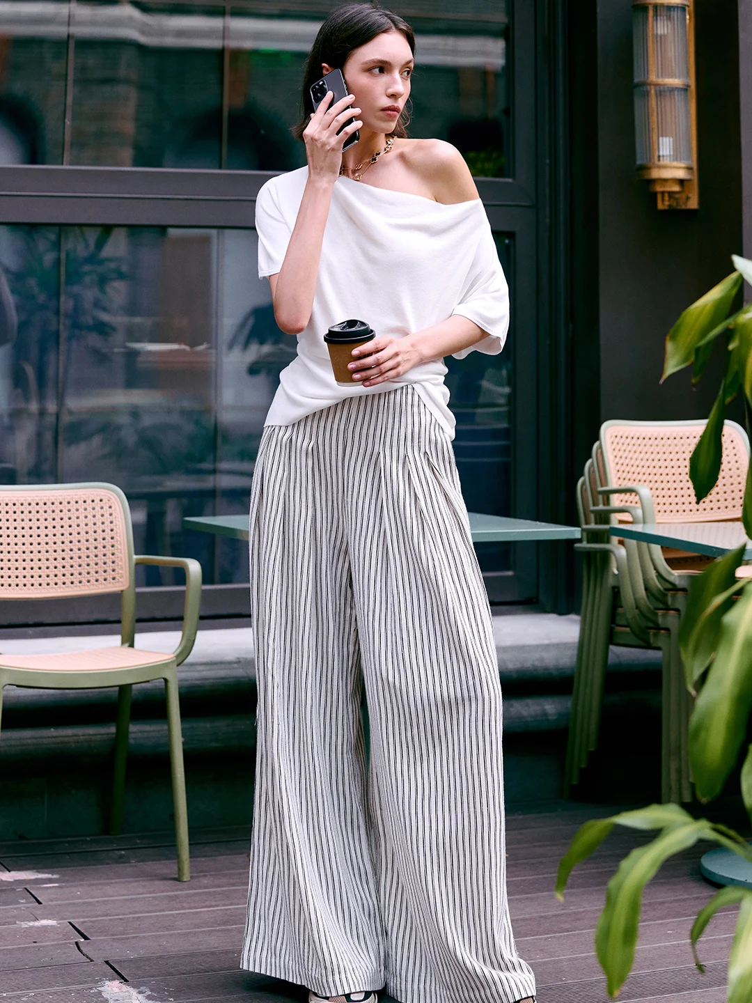 

Женская футболка Luna7xi с открытыми плечами, тонкая, класса люкс, для лета, для повседневной носки, стандартной длины, однотонная.