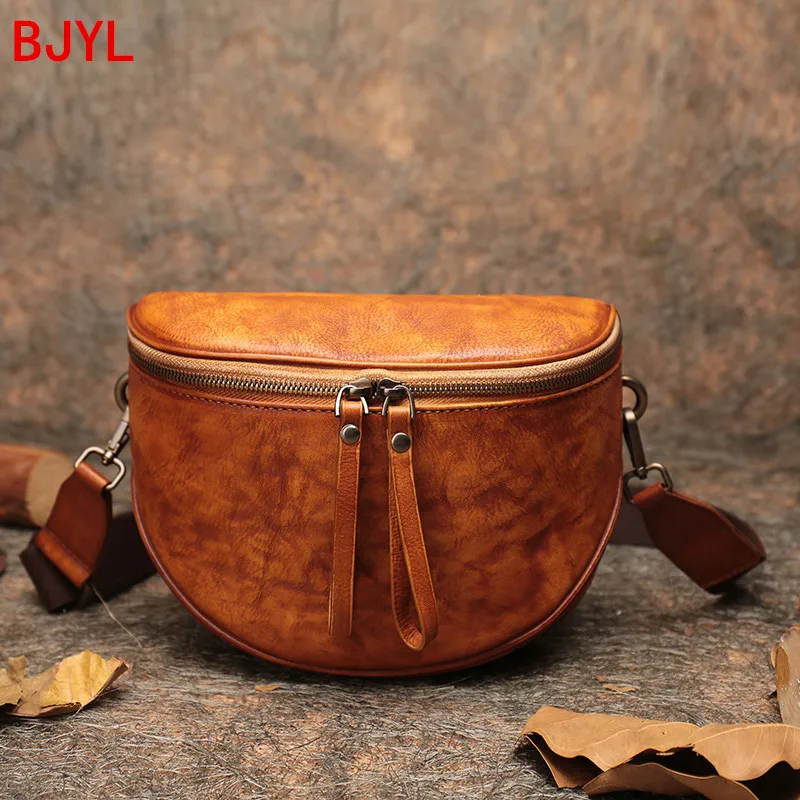 Handmade Leather Belt Bag Women's Pockets Semi-circular Leather Cross-body Chest Bag Ladies Wild Saddle Bags Niche Design Retro