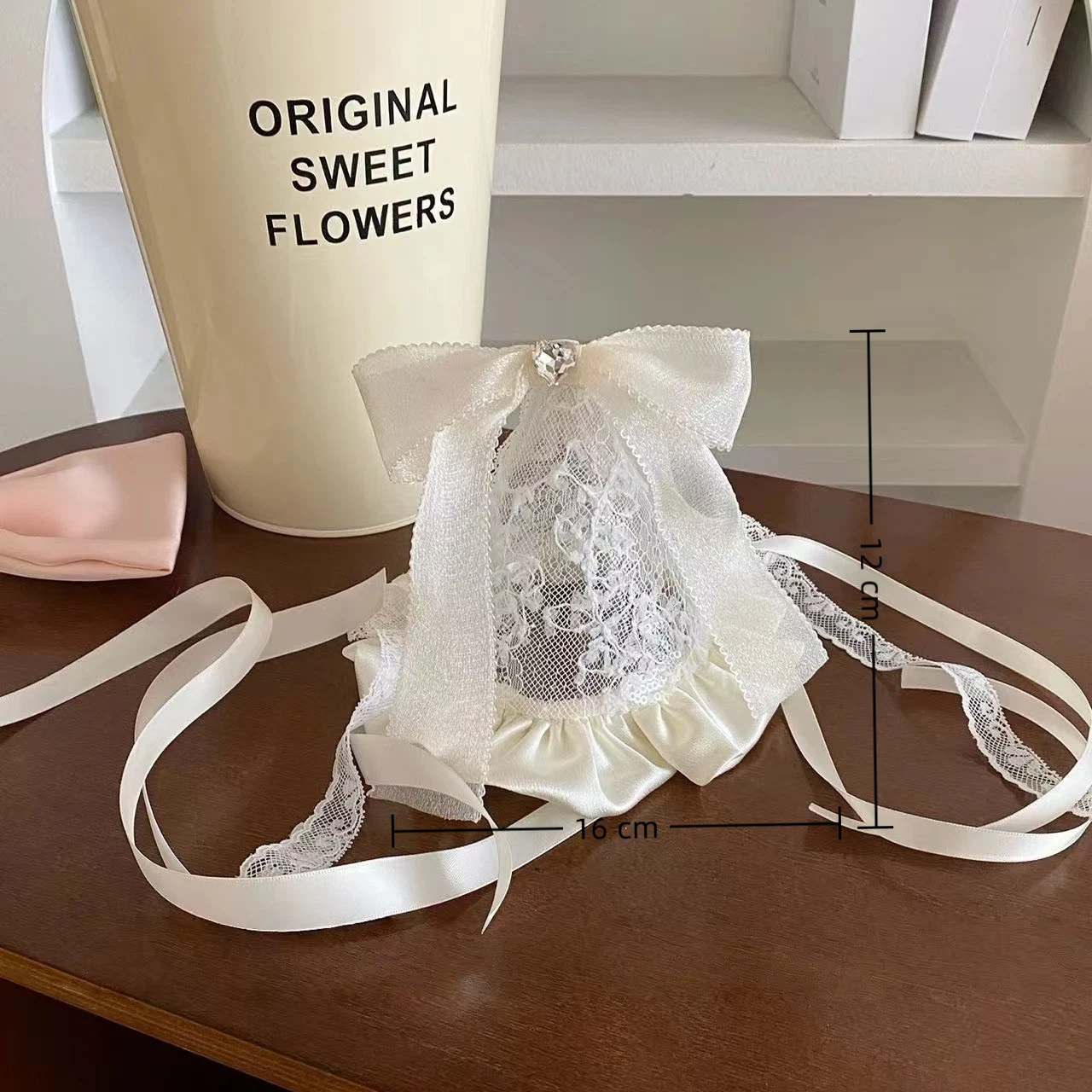 Minimalistische Spitzen-Mädchen-Baby-Prinzessinnenkrone Blumen-Diamant-Stirnband Kopfschmuck Kinder-Geburtstagsgeschenk Party-Kopfbedeckung Haaraccessoires – Detail 1
