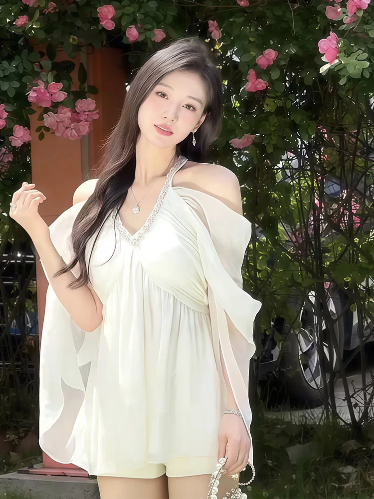 

Sexy Pure Desire Diamond Embedded V-Ne oulder Bared Long Sve Women's irt Slimming Trendy Top for Summer 2025