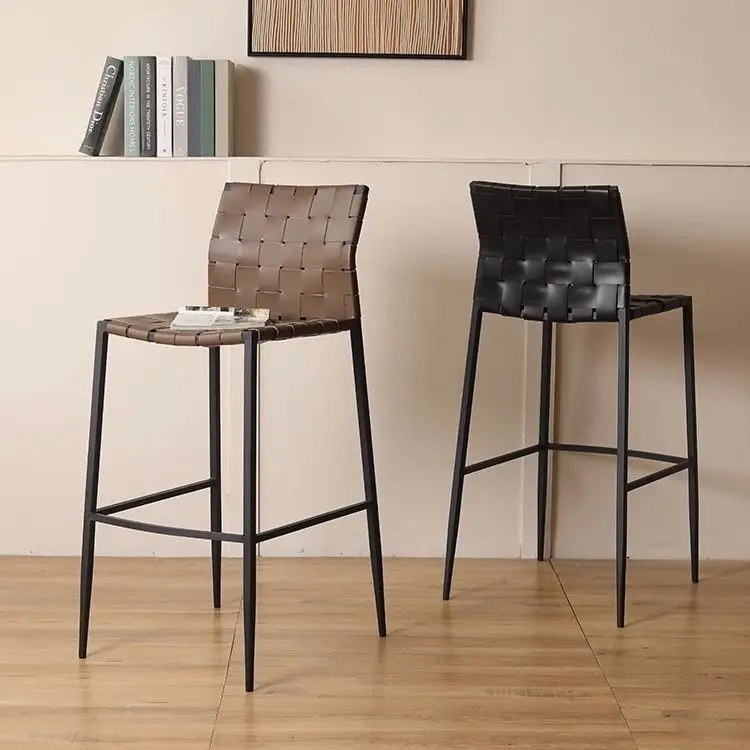 Silla de bar italiana de cuero, estilo industrial minimalista moderno, taburete alto ligero de lujo para restaurante en casa