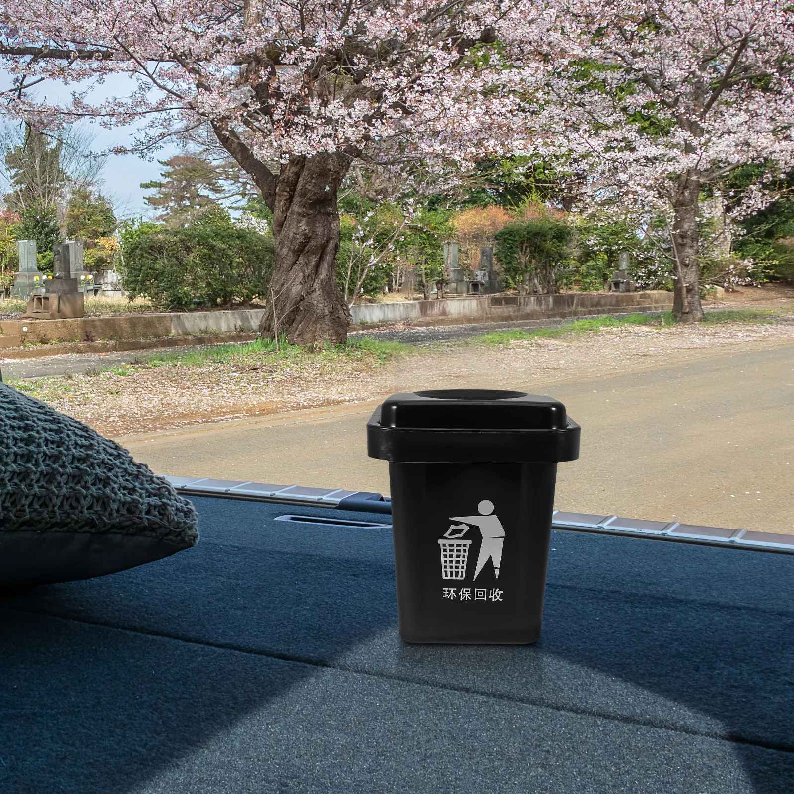 Plastic Mini Compost Bin Trash Can With Lid For Home Decor Small Wall Mounted Saving Car Garbage Office