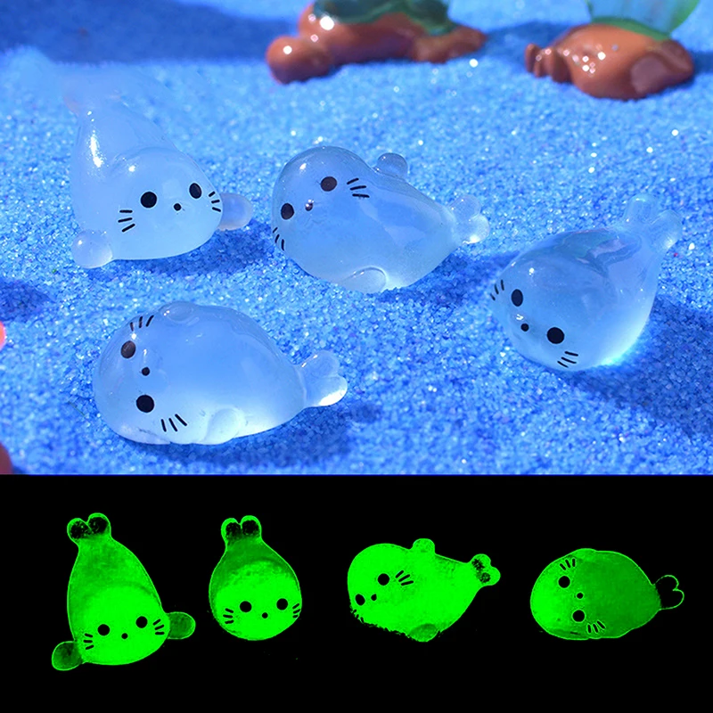 Cute Luminous Bunnies Microlandscape Mini Ornaments Fairy Gardening Miniature Figurines Resin Crafts Home Decoration