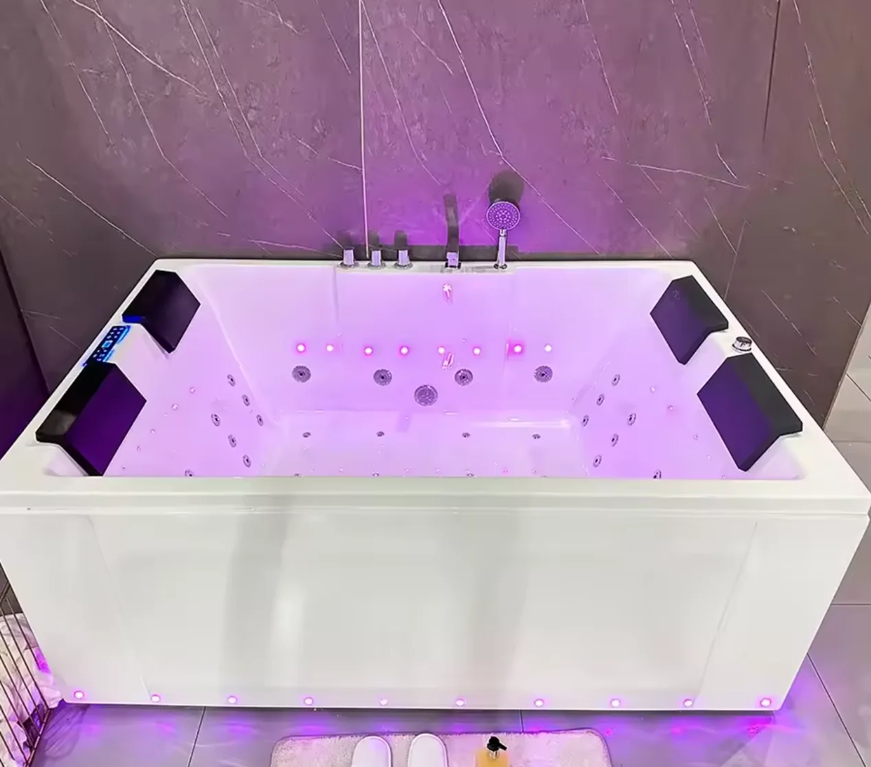 

Modern Spa Tubs Square Free-standing Massage Whirlpool Bath Tub Hot Spa Bath Square Free-standing Bathtub