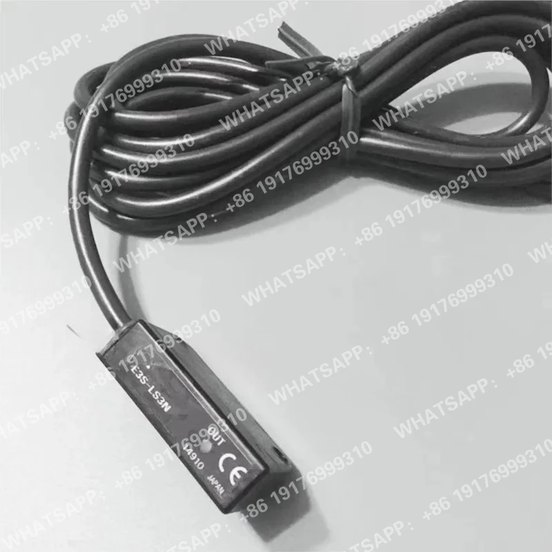 E3S-LS3N   E3S-LS3NW   E3S-LS3P  Reflective photoelectric switch sensor