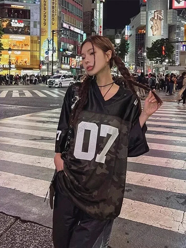 2024 Summer New Vintage Short Sleeve Jersey Women Loose Hip Hop V-Neck T-Shirts High Street American Retro Half Sleeve Tide Top