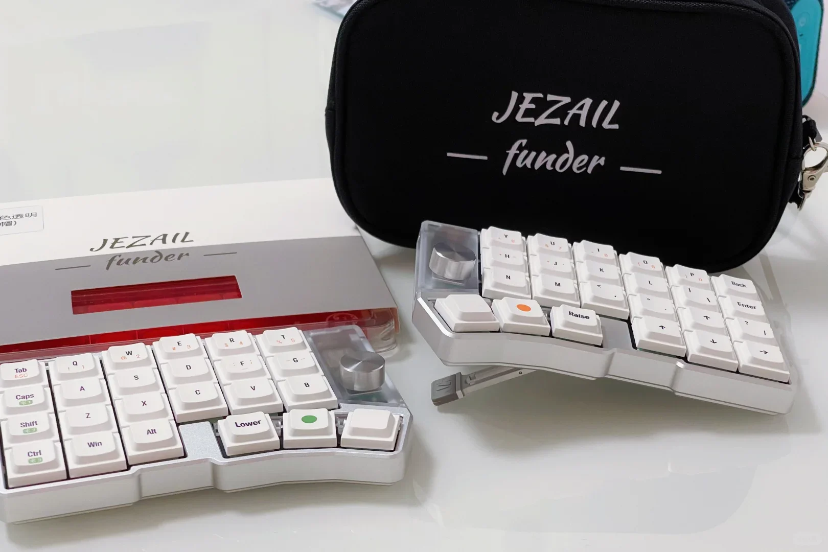 Cornix LP スプリットメカニカルキーボード、CNC アルミニウムシェル