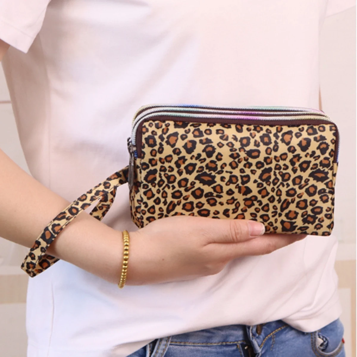 Yellow leopard makeup bag Women's long three-layer mobile wallet Travel Clutch Bag Coin purse Women's small bag 1 pack