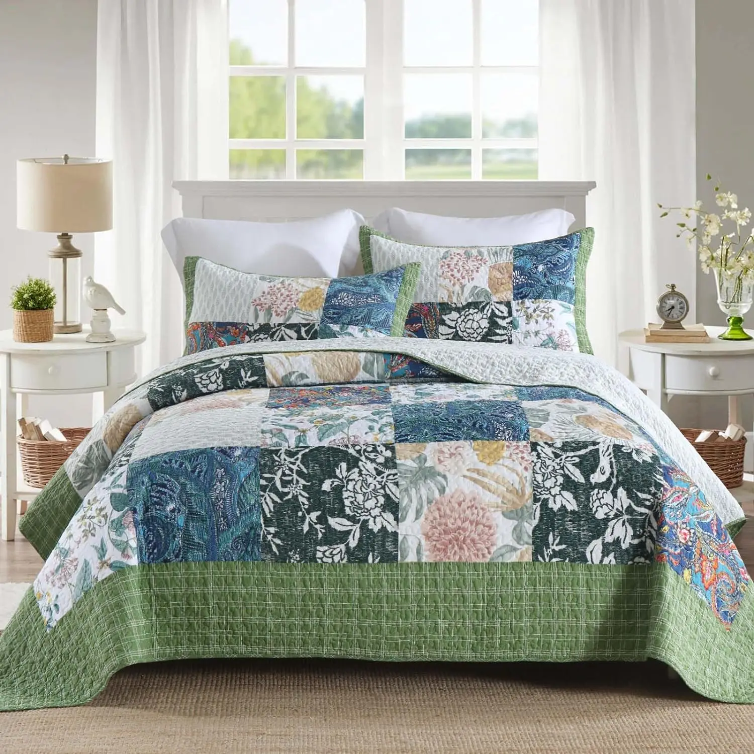 

Комплект стеганого покрывала из 100% хлопка с пэчворком – Цветочный бохо-дизайн, всесезонное постельное белье для спальни (размеры Queen/King)