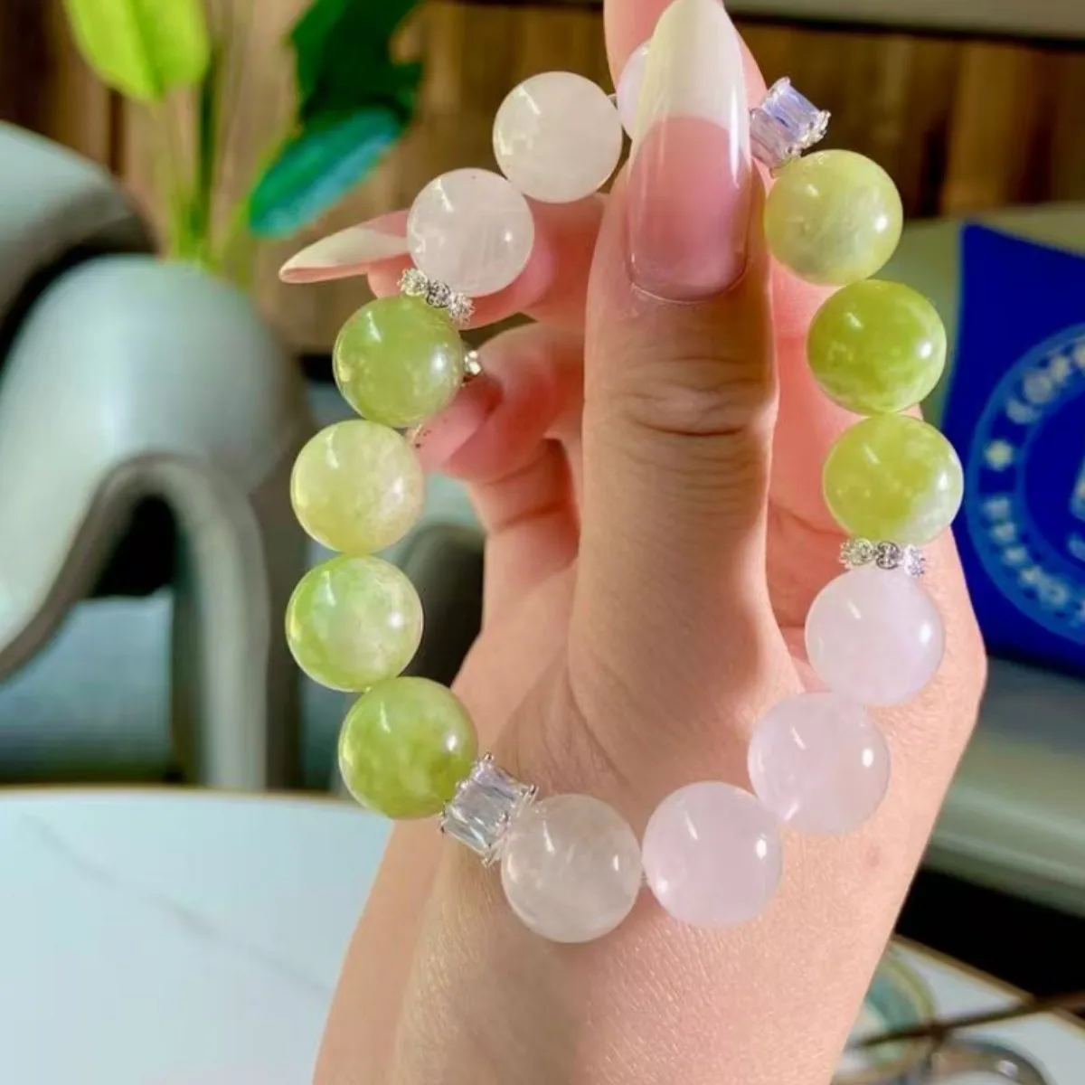 

Natural Crystal Bracelet Ghost Green Grapes Milk Cover Bracelet Female Versatile Fashion Light Luxury Niche Design