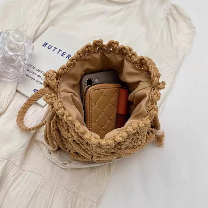 

Woven Straw Bucket Bag Crossbody Bag Hollow out Bucket Design Small Casual Fashion Shoulder Bag for Vacation Beach 2025