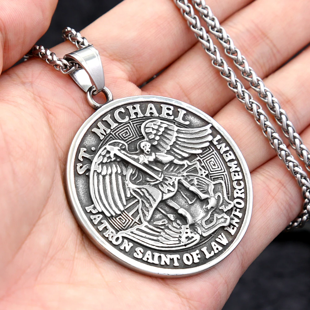 فاسق الأزياء سانت مايكل قلادة للرجال النساء الفولاذ المقاوم للصدأ رئيس الملائكة المعلقات فريد تميمة مجوهرات هدايا دروبشيبينغ