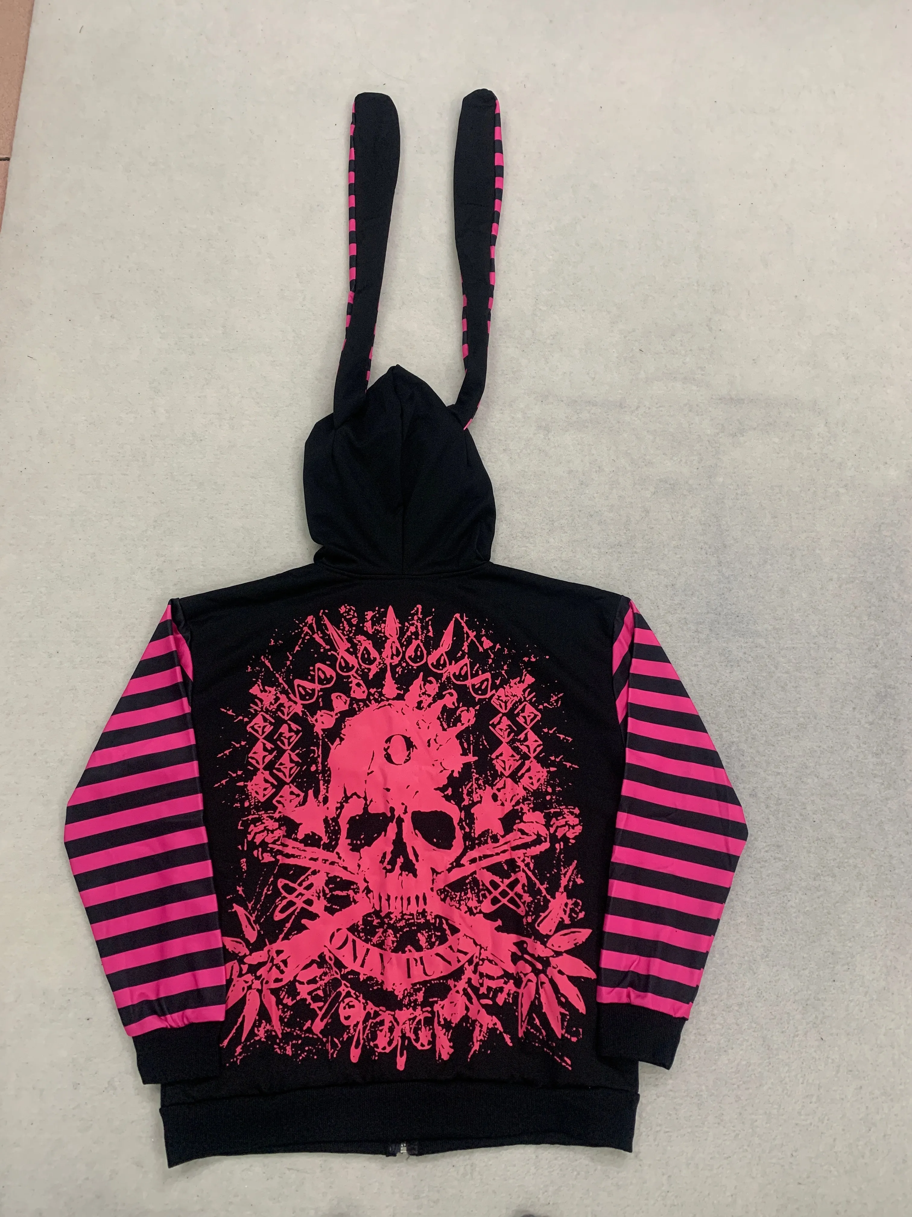 Damen Zip-Up Hoodie mit Hasenohren, Totenkopf-Print auf der Rückseite, gestreift, langärmelig, Y2K Emo Goth Ästhetik, lockere Streetwear-Jacke. – Detail 3