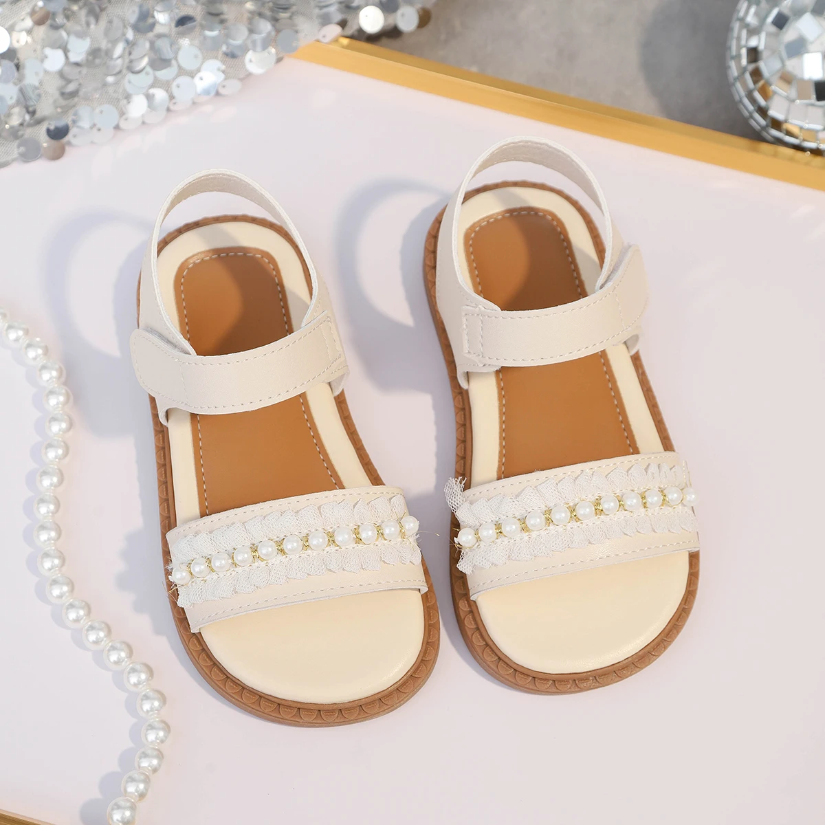 Mädchen-Sandalen aus Leder mit Spitze und Perlenriemen, Neu 2026, Sommer, Kleinkind, Urlaub, Strand, rutschfest, schlicht, Prinzessin, Kinder, Party, Hochzeit – Detail 3