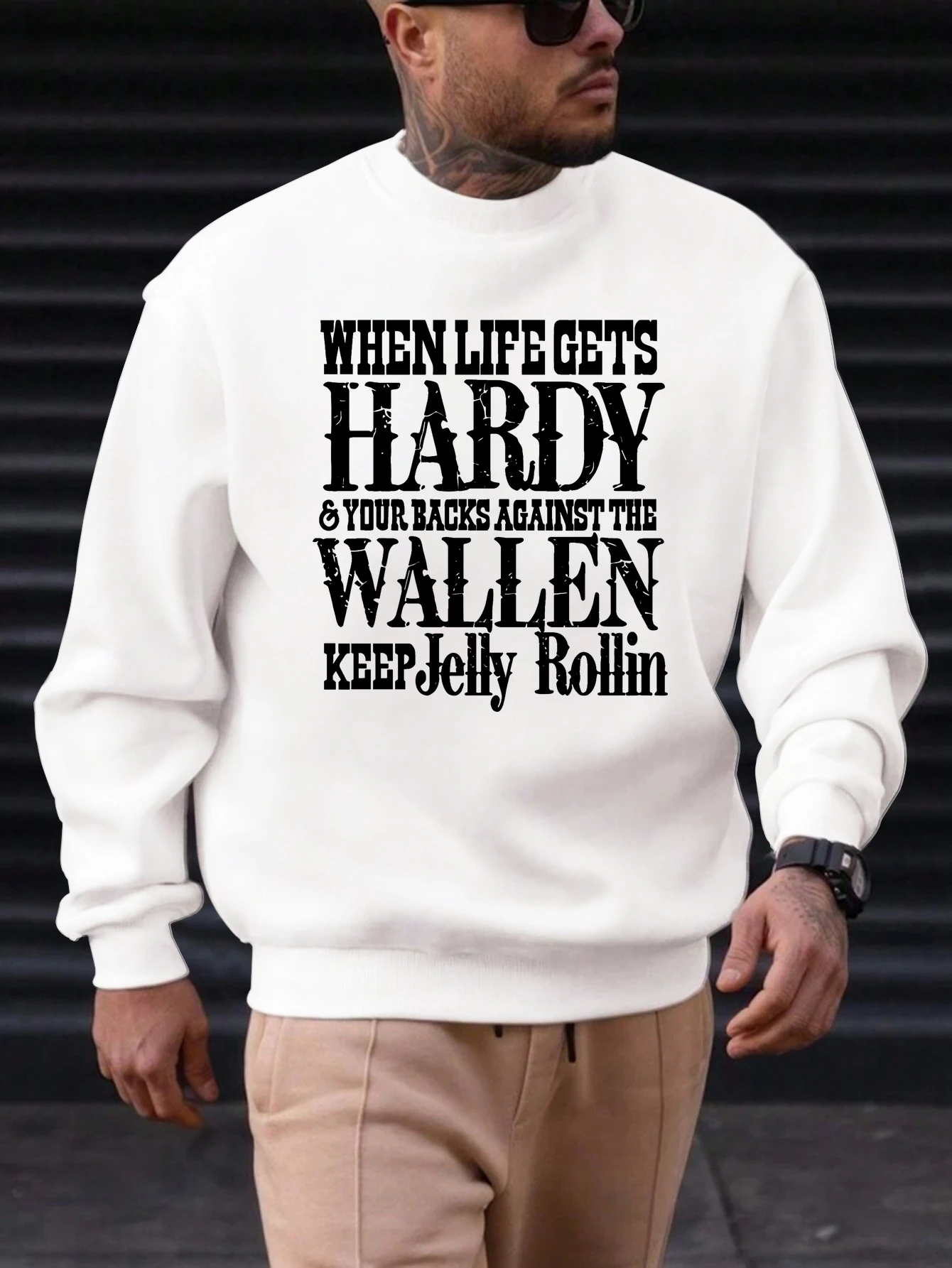 

Men's Cotton Crewneck Sweatshirt WHEN LIFE GETS HARDY Graphic Print 2025 New Trending Fashion Casual High Quality Top Clothing