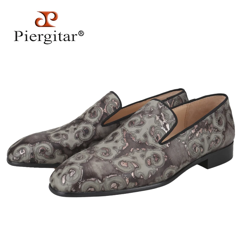 Piergitar Wholesale Customized Bronze Vintage Embossed Leather Slip-On Loafers CL Brand Same Red Sole Men's Smoking Slippers