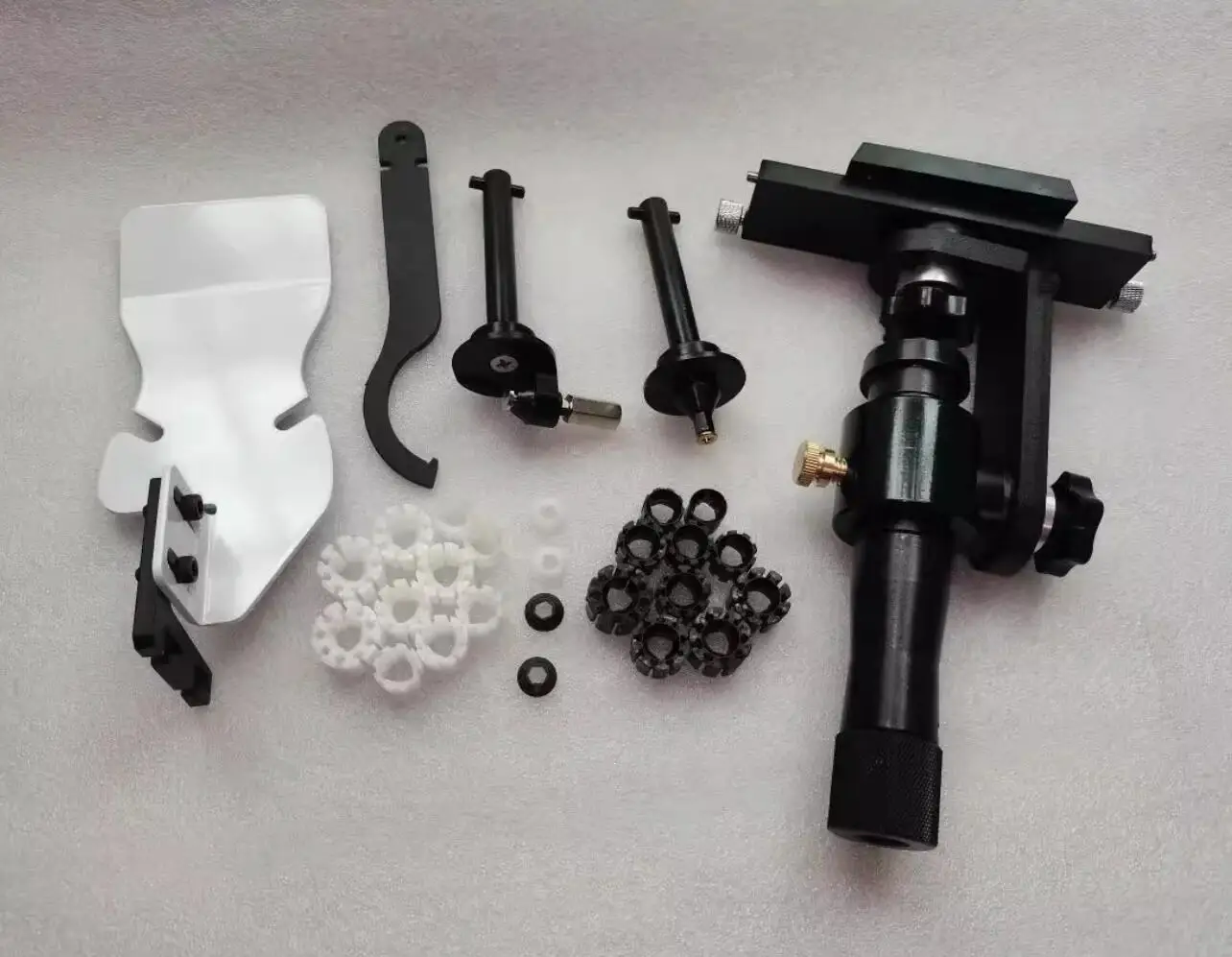 

Jewelry Making Ring Clamp BenchMate Encore QC Stone-Setter Bench Pin Kit Engraving Bench Tool Vise for Precision Work