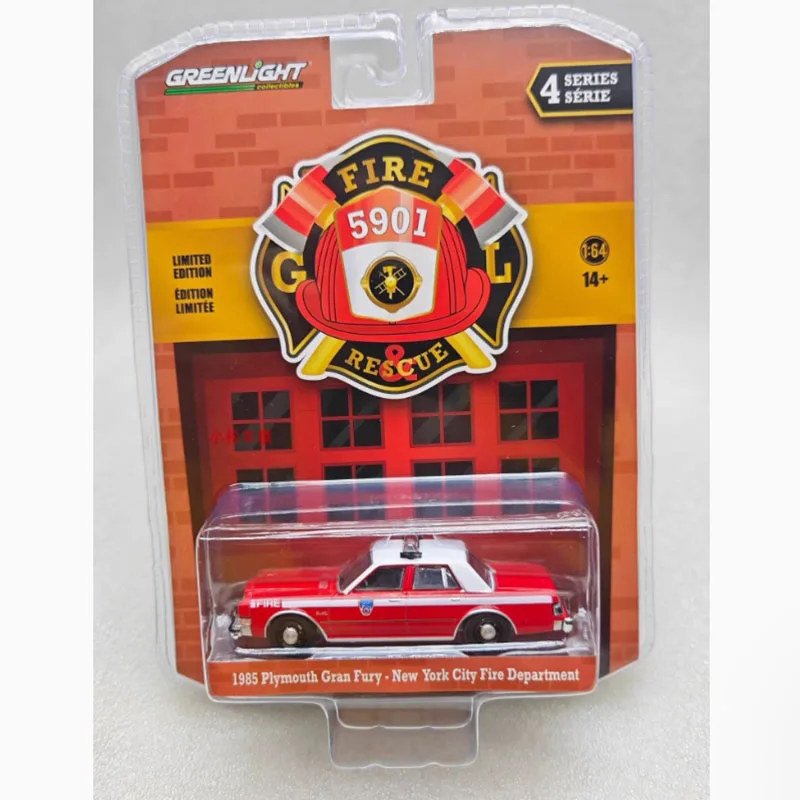 

Greenlight Diecast 1:64 1985 Plymouth Gran Fury Alloy Simulation Car Model Static Collection Decorated Holiday Toy Souvenir Gift
