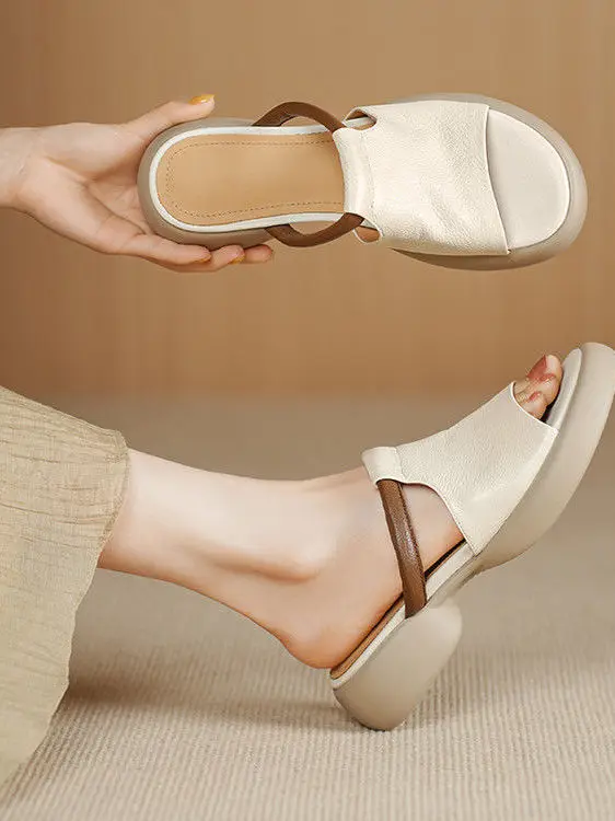 Summer 2025 Women's Fish Mouth Flat Bottom Sandals Soft Surface Genuine Leather Retro Casual Comfortable Slip-On Shoes