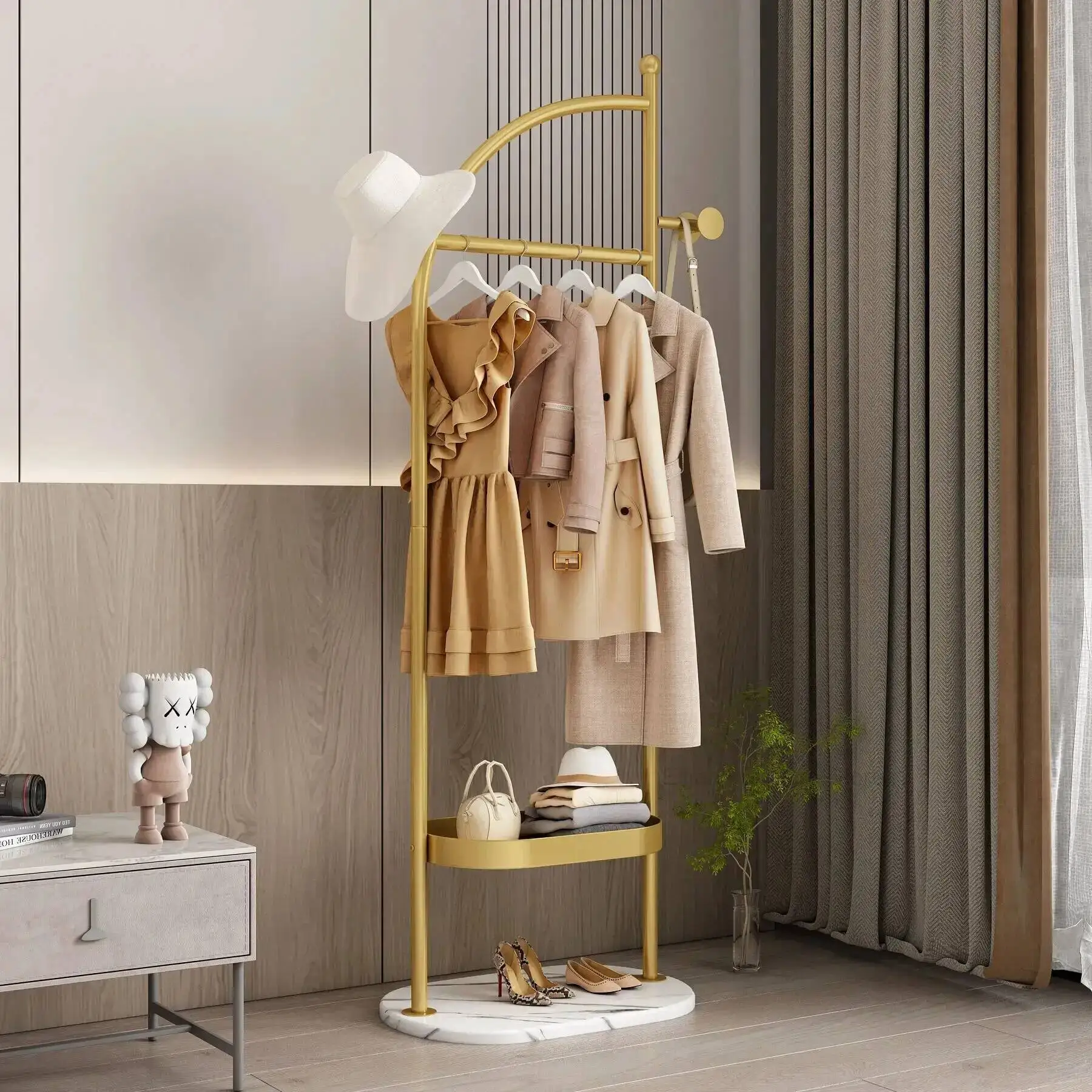 Nordic Minimalist Boutique Clothes Rack Metal Balcony Bedroom Clothes Rack Place Saving Home Moveis Para Casa Decoration