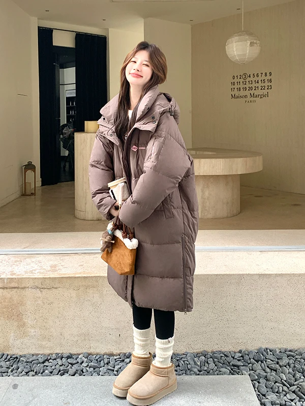 

Карамельное длинное пальто-пуховик выше колена для женщин, зима 2025, новая корейская версия, молодежное, приталенное, теплое, верхняя одежда