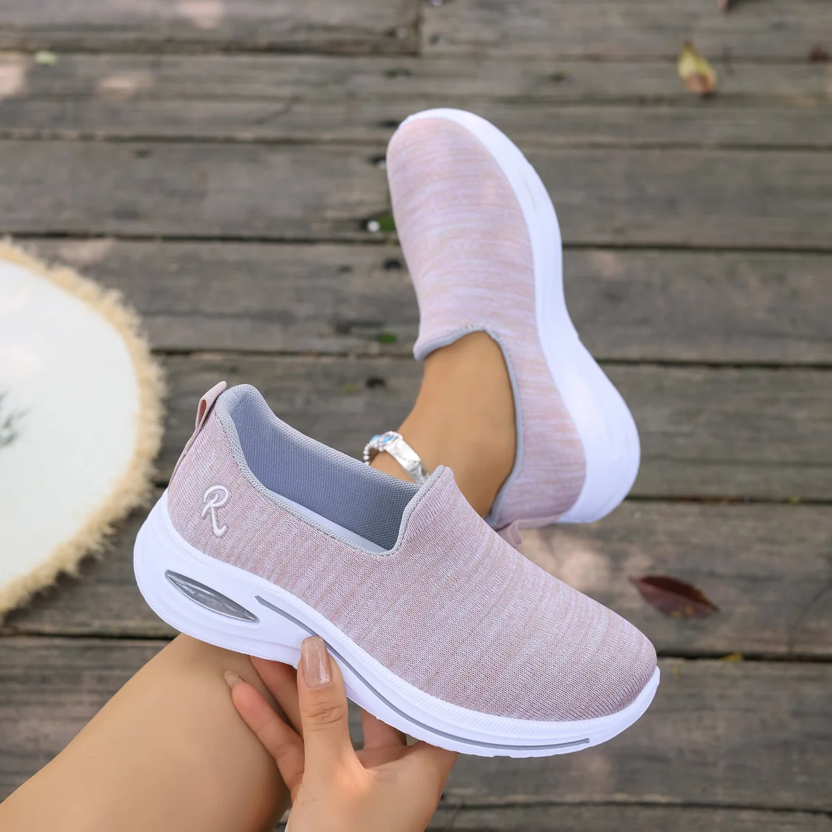 Atmungsaktive Slip-On-Sneaker für Damen, mit Luftpolster-Plattform, leicht, rutschfest, lässige Loafer für den täglichen Outdoor-Gebrauch. – Detail 7