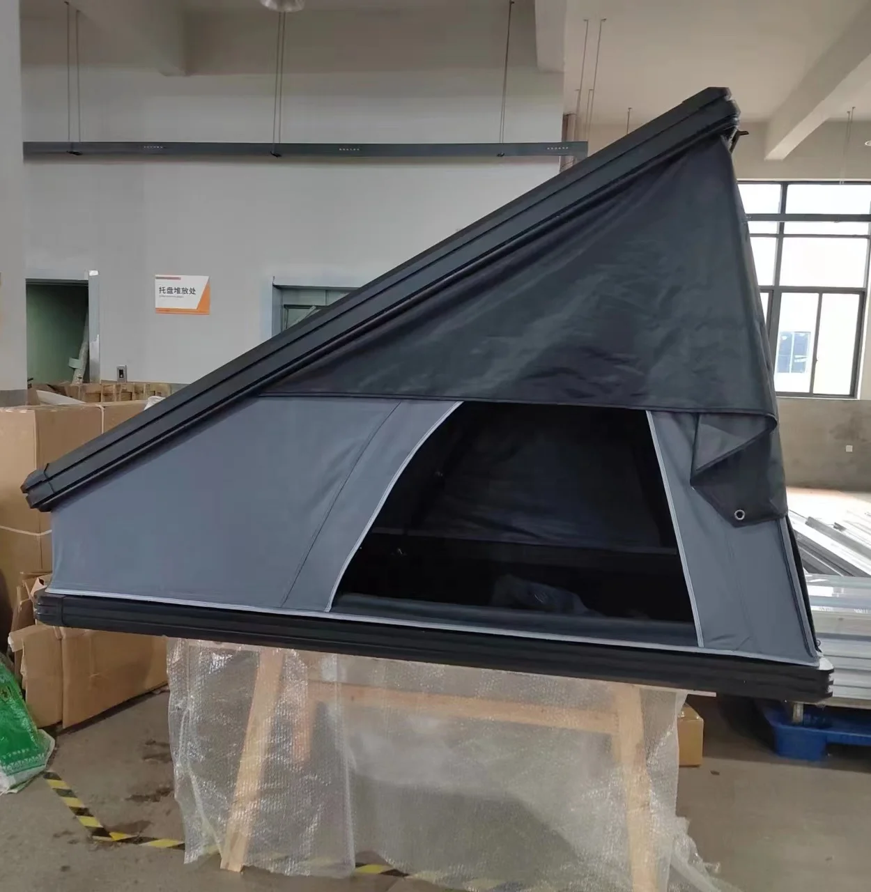 1.4M aluminum roof tent shell car roof top off-road camper roof tent