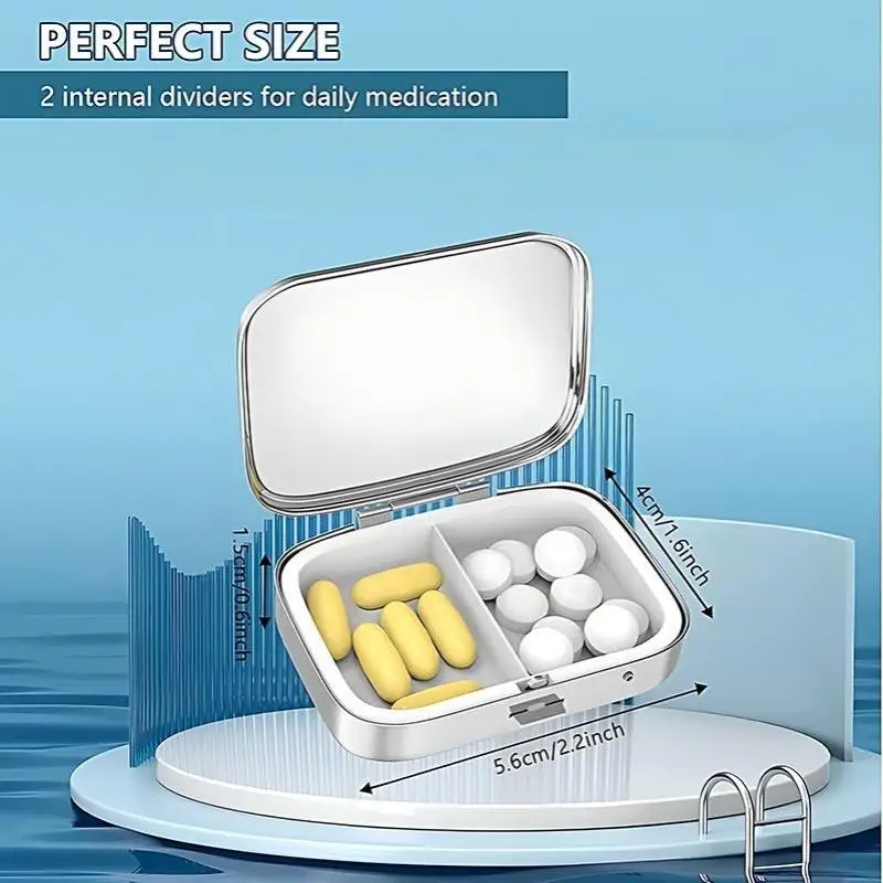 1Pcs Retro Sardine Print Pill Box 2-Compartment Metal Mini Organizer For Women Travel Jewelry Medicine Candy Storage