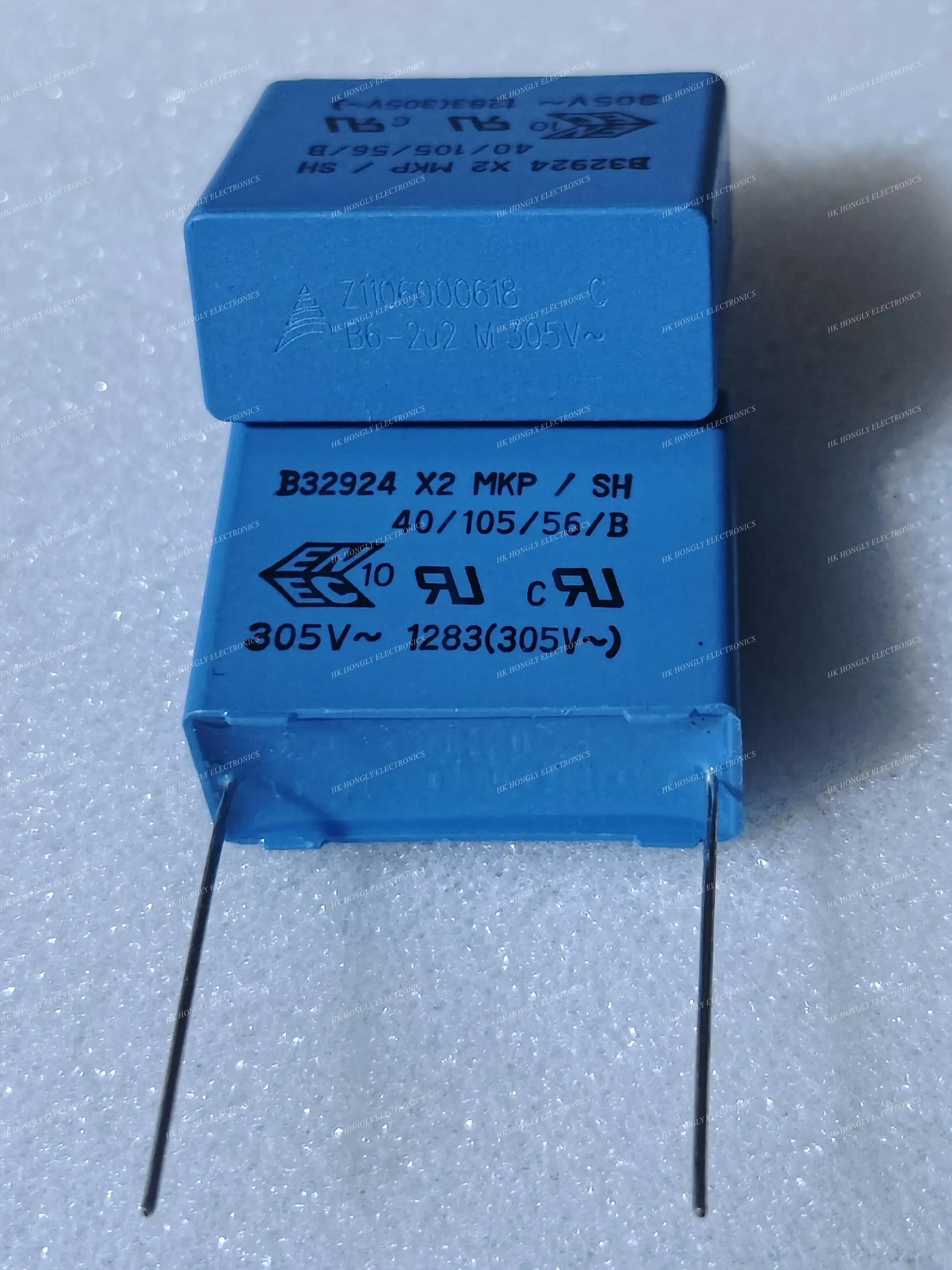 2個B32924 X2 mkp/sh 3U3 3.3uf 335 4U7 4.7uf 18k = 10% メートル