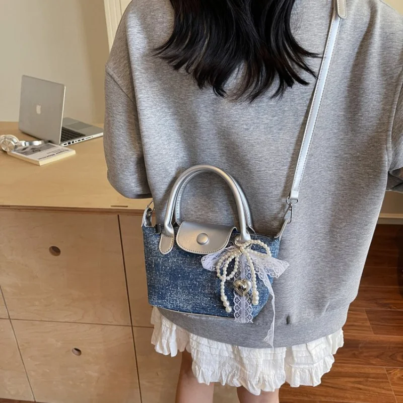 

Elegant Leather Ladies Handbag By Famous Designer Luxury Brand Popular Classic For Shoulder Crossbody Use