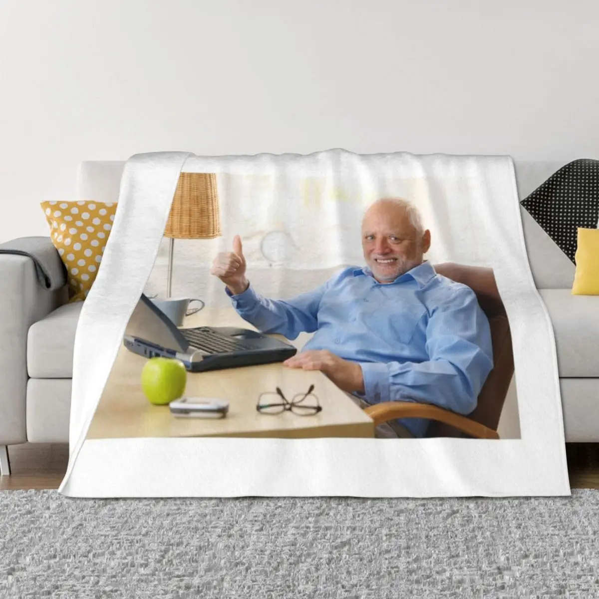 

Hide the Pain Harold Throw Blanket Flannel Flannels Luxury Brand Sofa Throw Blankets