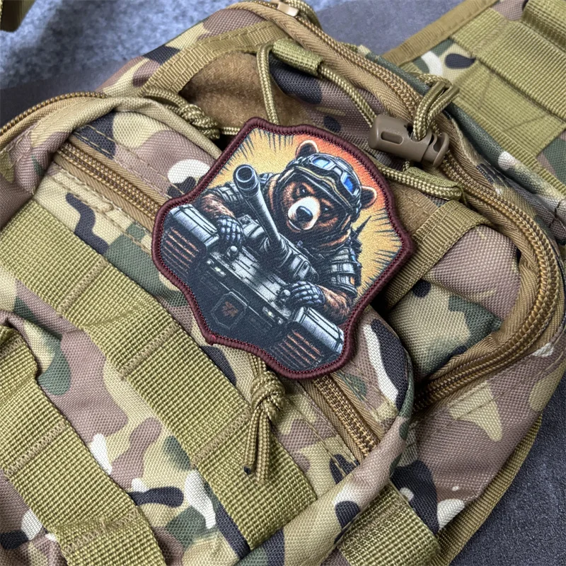 Parche táctico oso y pistola con gancho y bucle militar