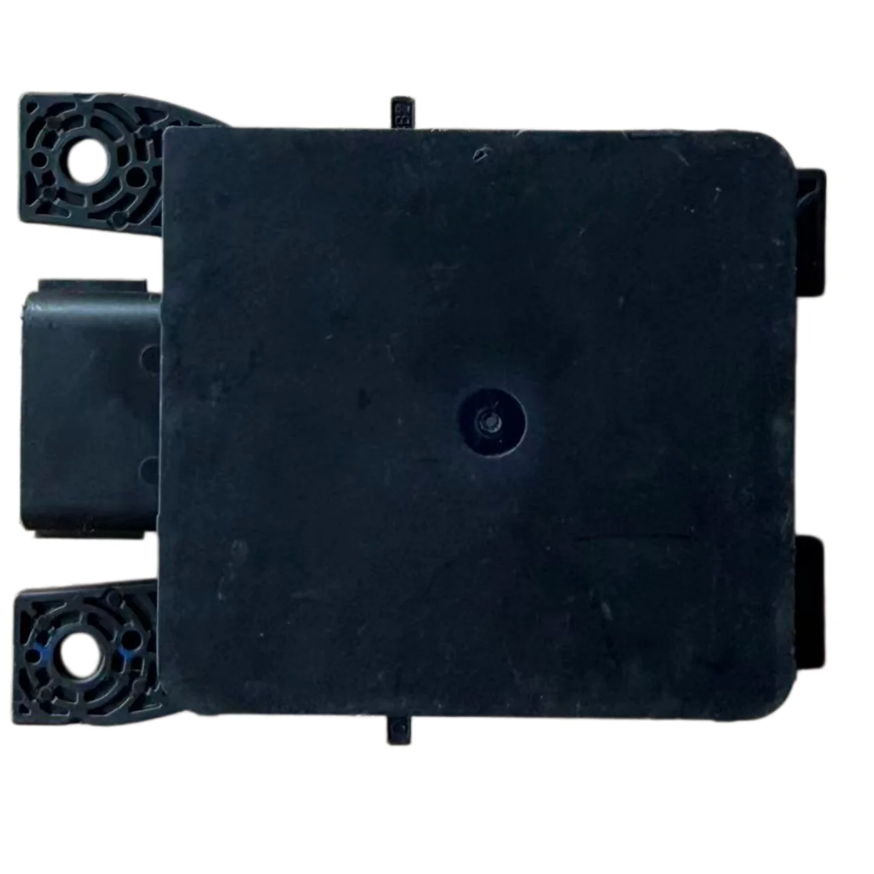 86786579 GM Blind Spot Radar Sensor Module for 23–26 Cadillac LYRIQ view 5