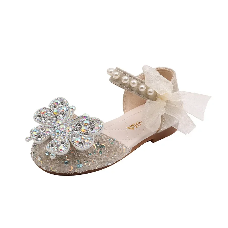 Girls Sandals Summer Luxury Rhinestone Butterfly Kids Princess Dress Shoes Fashion Chic Bowtie Children Wedding Flat Sandals New